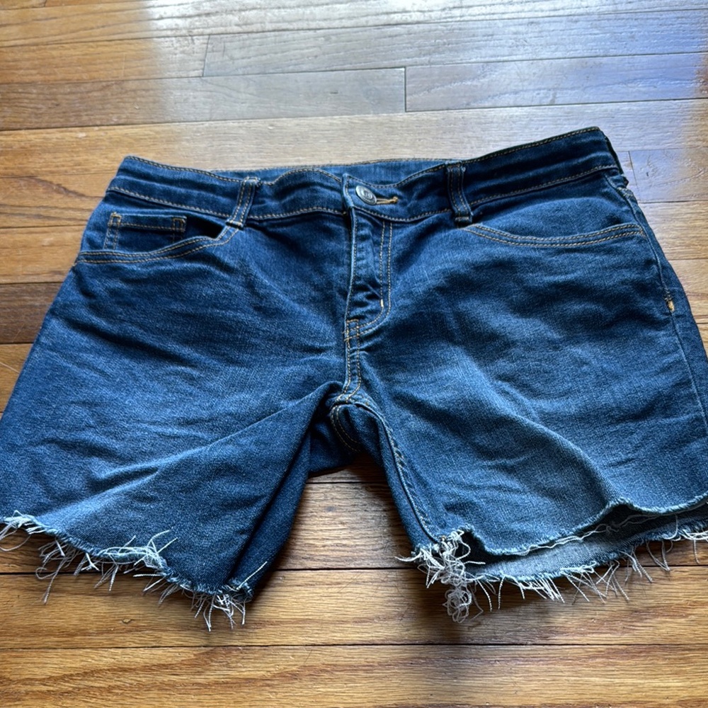 Girls Crazy 8 Denim Frayed Hem Shorts Size 14